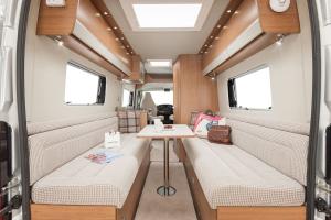 Auto-Trail V-Line 610 SE 2015 года 